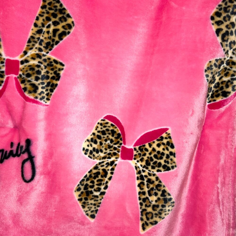 Juicy Couture Pink Leopard Bow Plush Throw 60x70 Blanket Oversized NWT - Picture 3 of 4